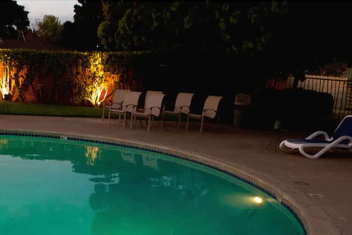 Coral Reef Inn & Suites photo 5
