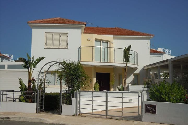 Athena Beach Villa photo 4