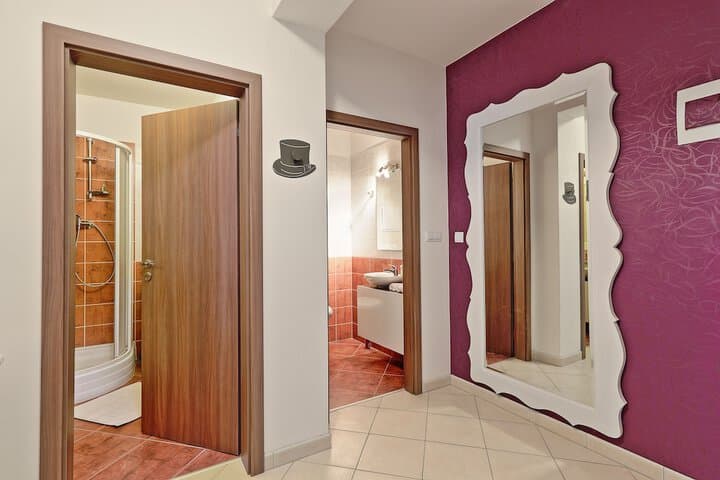 JR Flat Rental photo 5