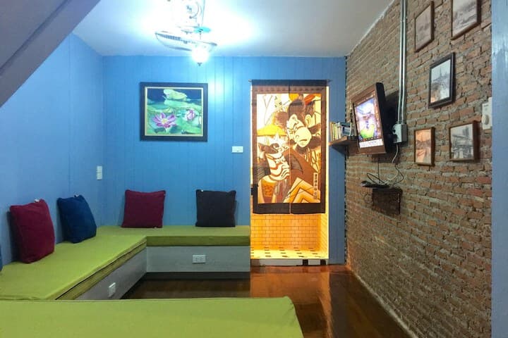 Baan Chanasongkram Hostel photo 4