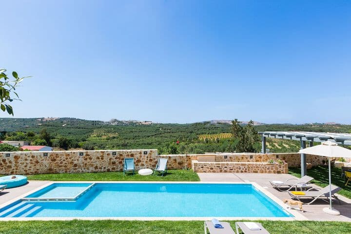 Erondas Cretan Country Villas photo 5