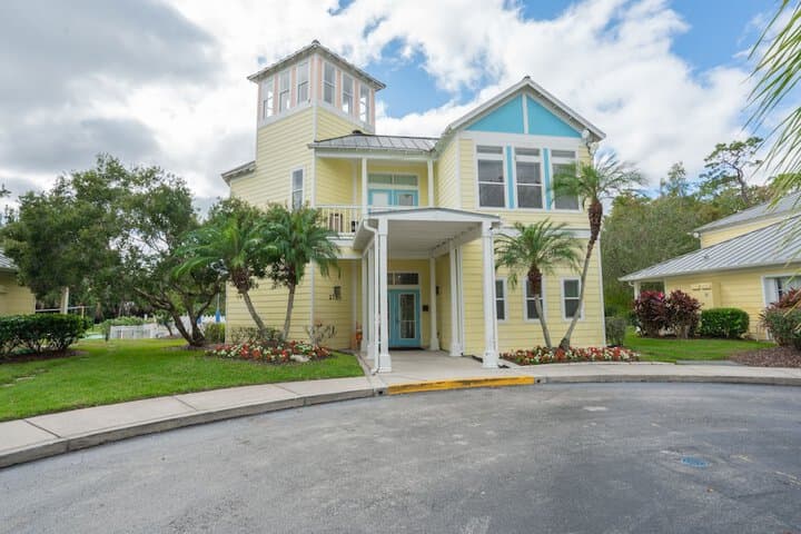 Barefoot Suites photo 5