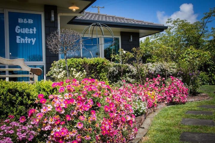 Waitomo Orchard Estate B&B photo 3