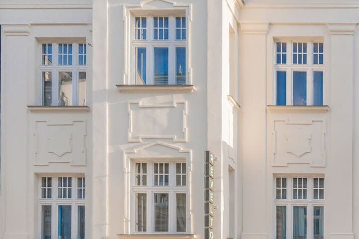 Revelton Suites Karlovy Vary photo 2