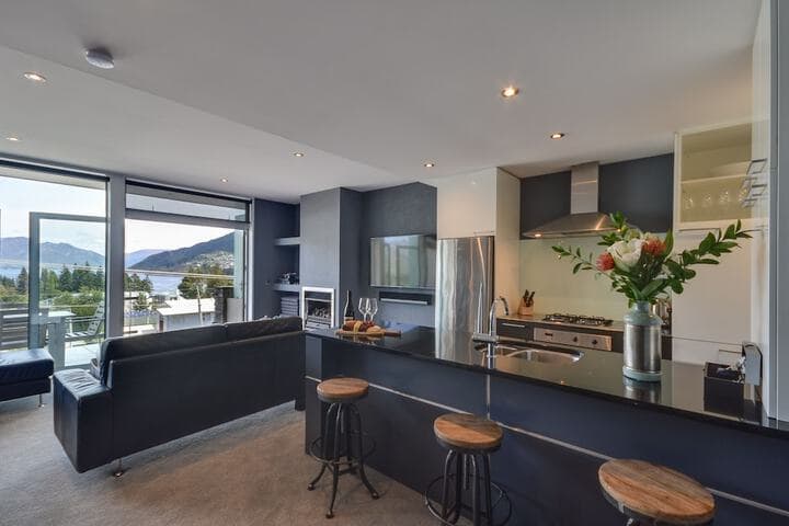Villa Two at Vailmont Queenstown photo 2
