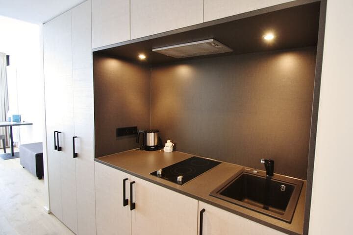 SUYTES Business Studios photo 4