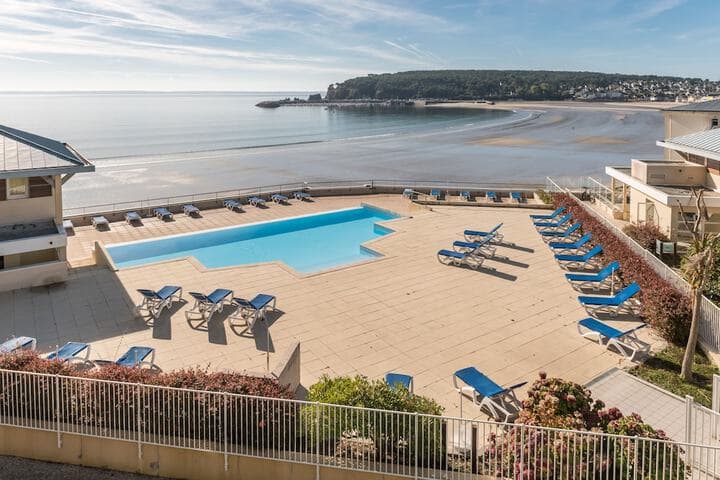 Morgat destination view