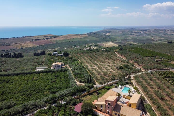 Torre Tabia photo 5