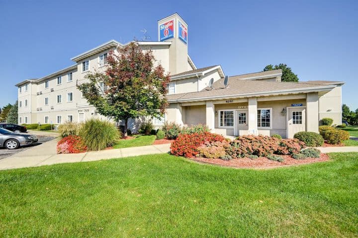 Motel 6 Fishers in Indianapolis photo 2