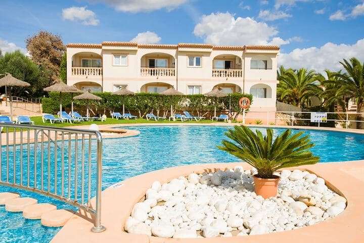 Manacor destination view