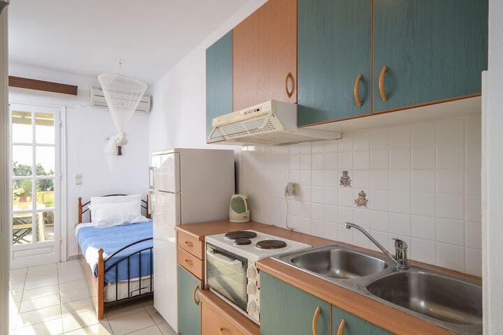 Ydreos Studios & Apartments photo 4