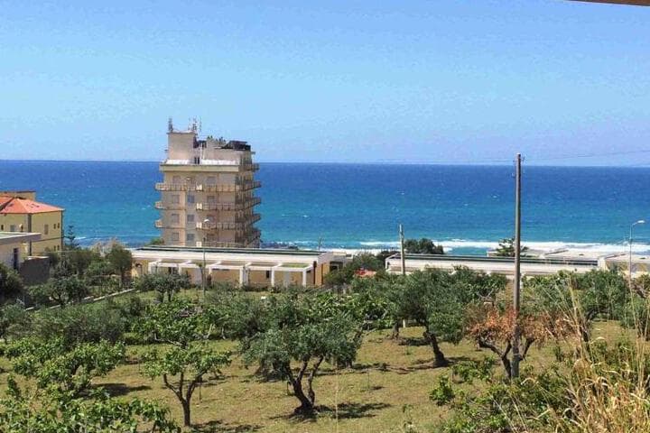 Pollica destination view