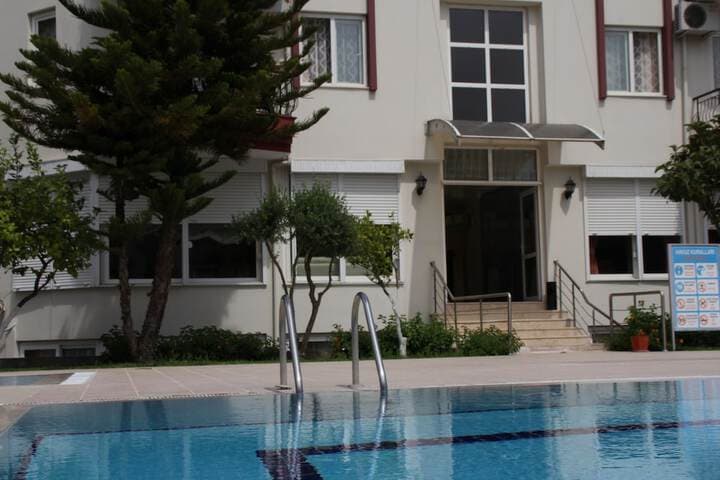 Minta Apart photo 5