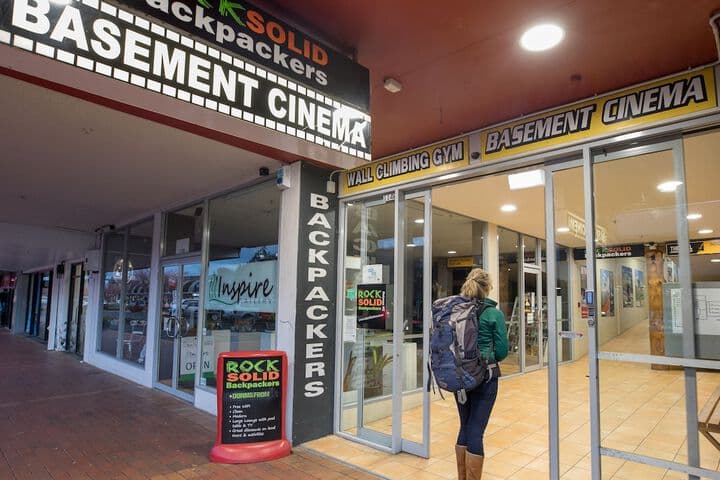 Rock Solid Backpackers Rotorua photo 3