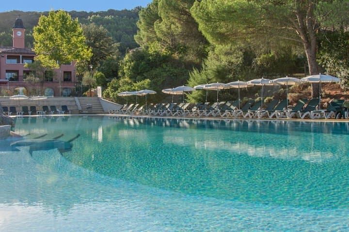 Rouret destination view