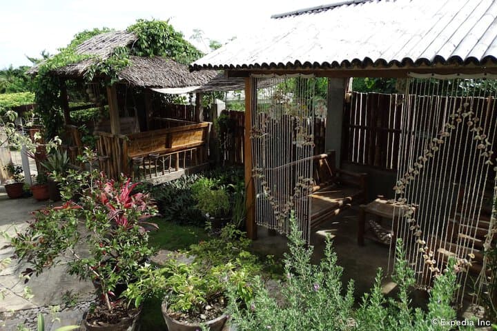 Royal Paradise Guesthouse photo 3