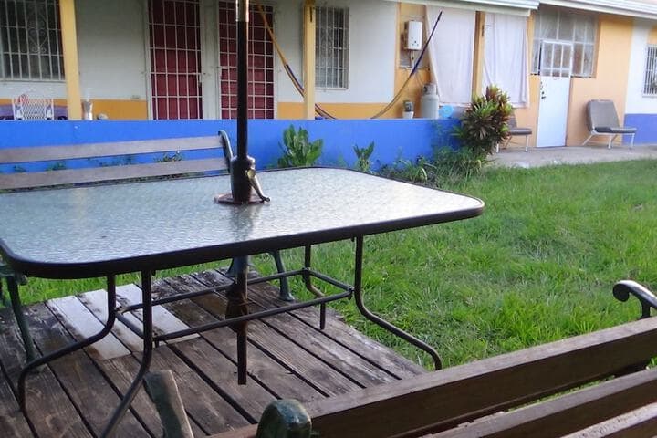 Hacienda Tropical Guest House photo 2