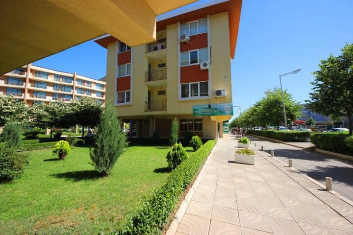 Menada Forum Apartments photo 3