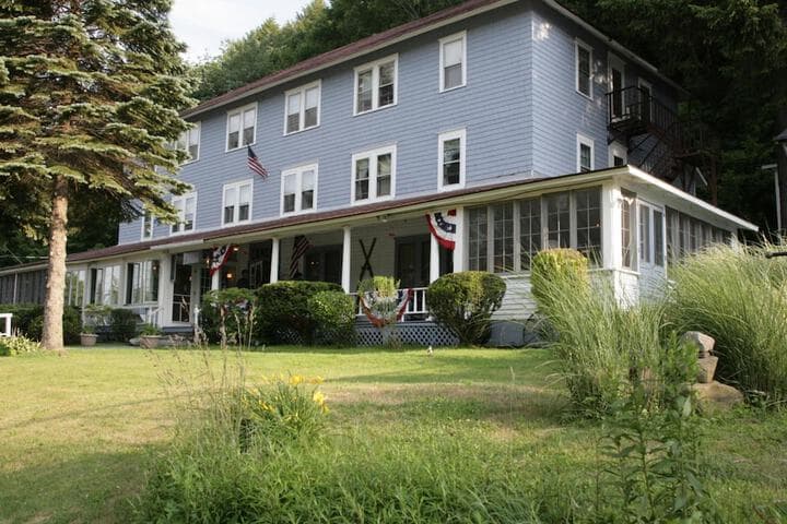 The Inn at Starlight Lake photo 2