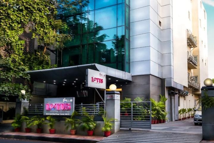 The Lotus Apartment Hotels Burkit Road photo 2