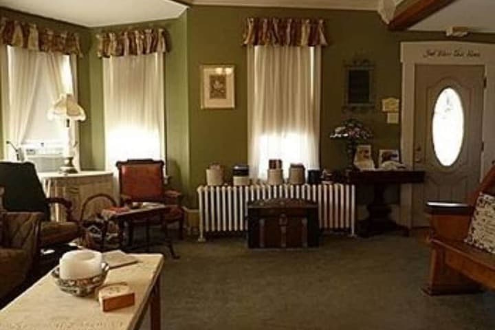 Keller House photo 3