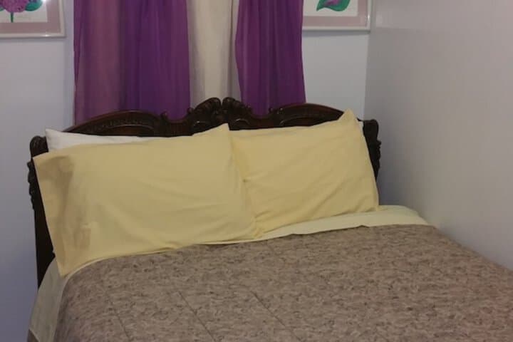 Delz Bed & Breakfast photo 5