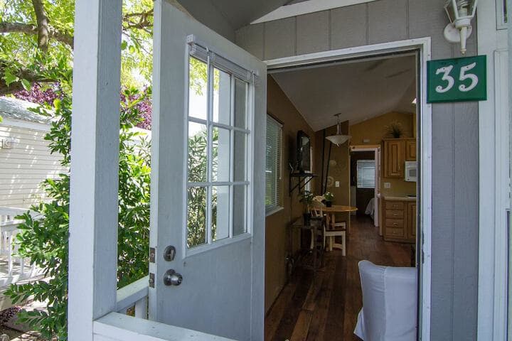 Arden Acres Executive Suites&Cottages photo 4