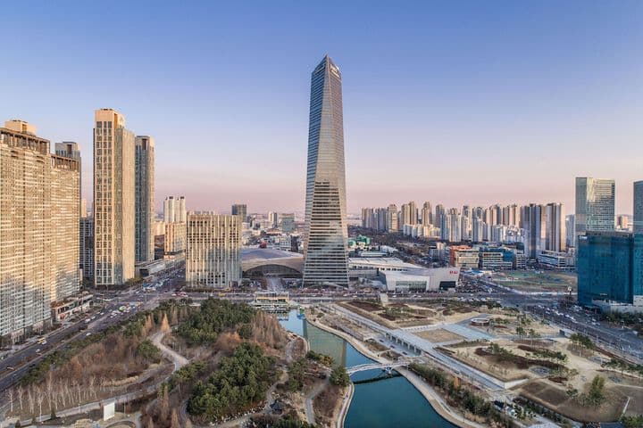 Oakwood Premier Incheon photo 2