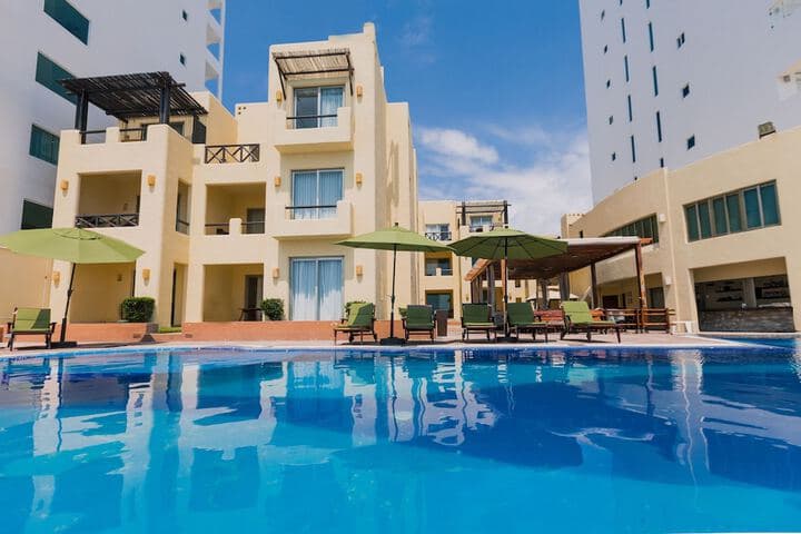Zafiro Beach Boutique Resort photo 3