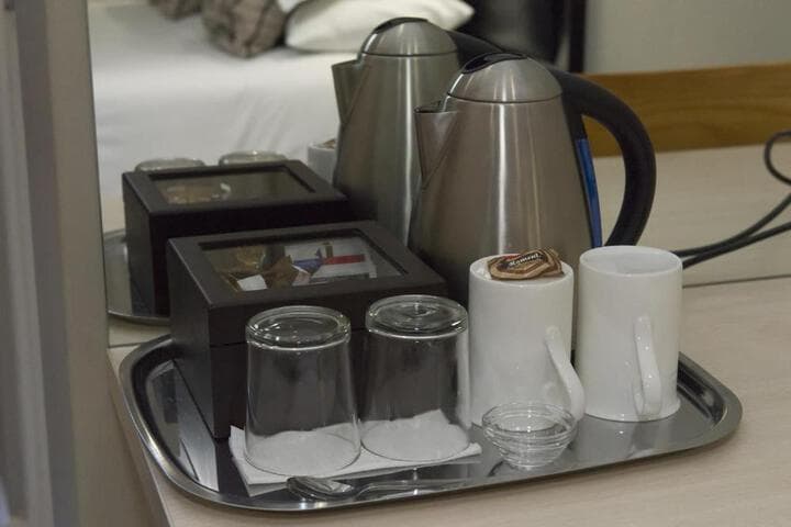 The Suburban Guest House photo 2