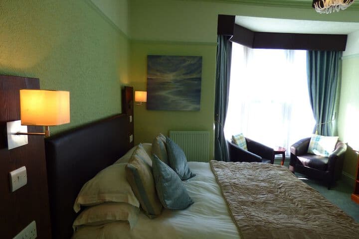 The Southcliff photo 5