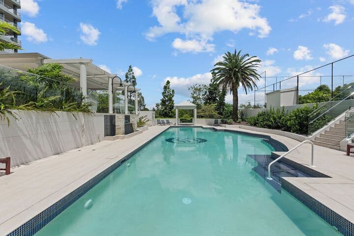 The Oasis Apartments photo 4