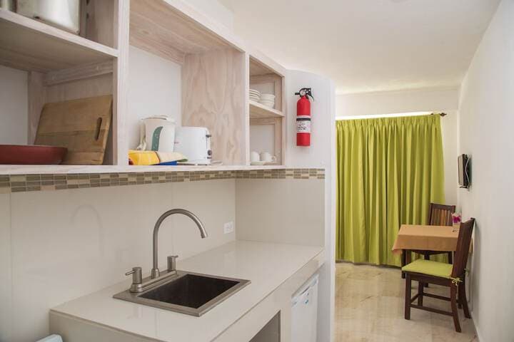Ocean Spray Apartments photo 3