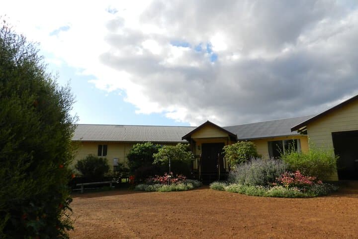 Shambhala Guesthouse photo 3