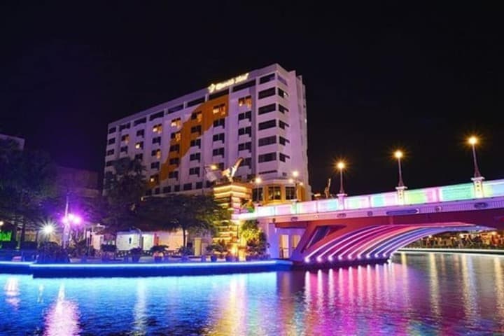 TF Riverside Hotel photo 4