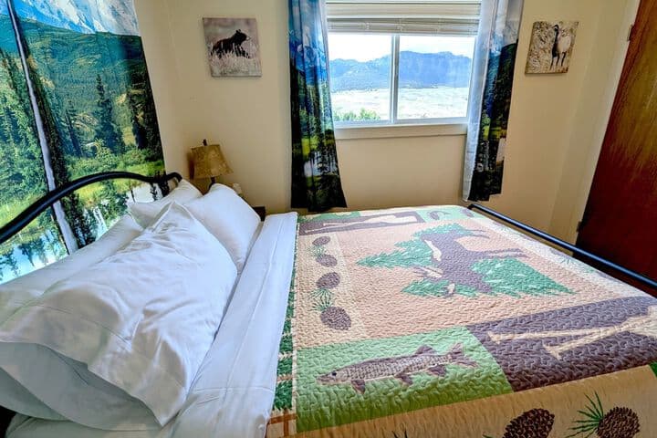 Yellowstone Treasure Guesthouses on the River photo 5