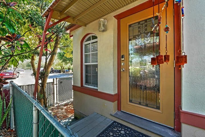 Miami Beach HomeStay photo 3