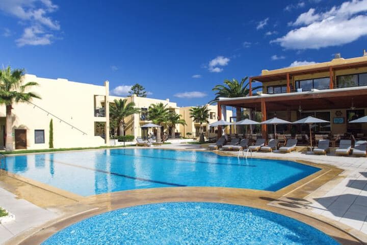 Atlantis Beach Hotel photo 4