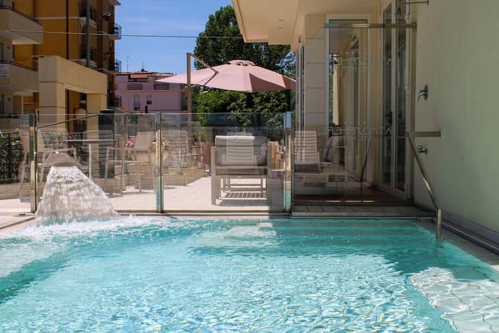 Atmosphere Suite Hotel photo 5