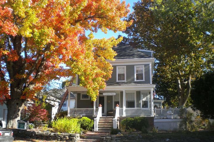 Dock Square destination view