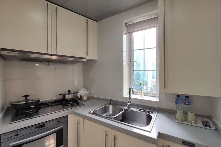 Ladoll Service Apartment photo 5