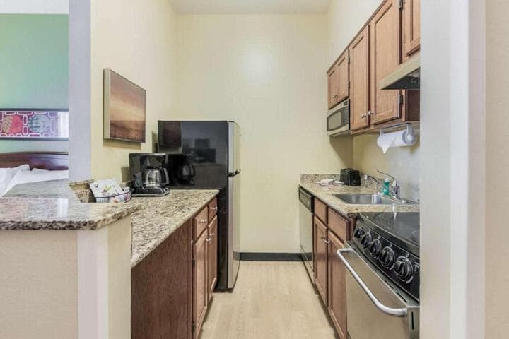 Birch Hills Suites Blue Ash photo 5