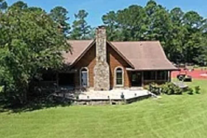 Beachwoods Inn photo 2