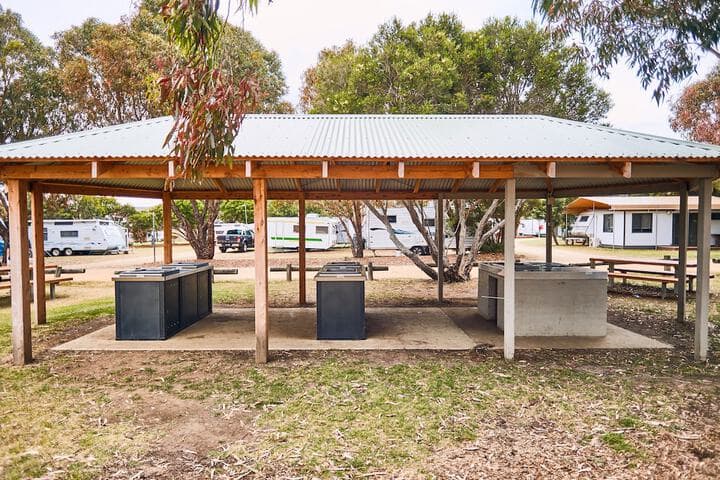 Torquay Foreshore Caravan Park photo 3