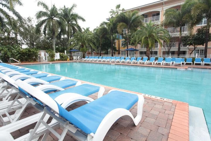 Mizner Place at Weston Town Center photo 5