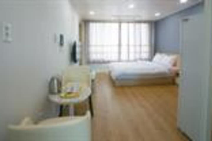Jungmun Beach Hotel photo 5