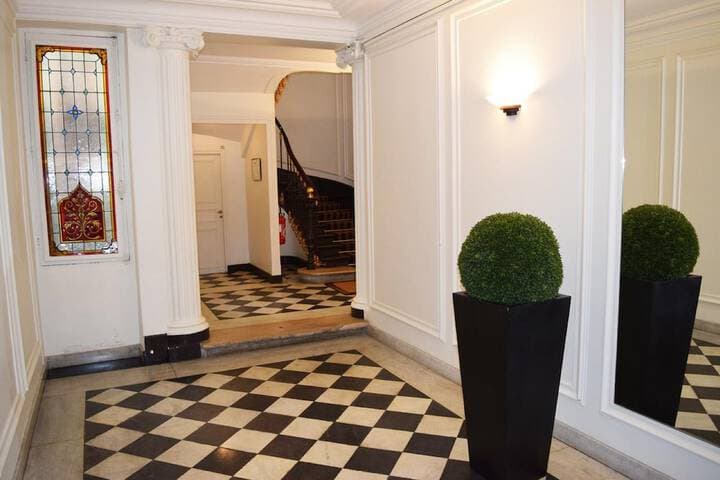 Paris Square photo 5