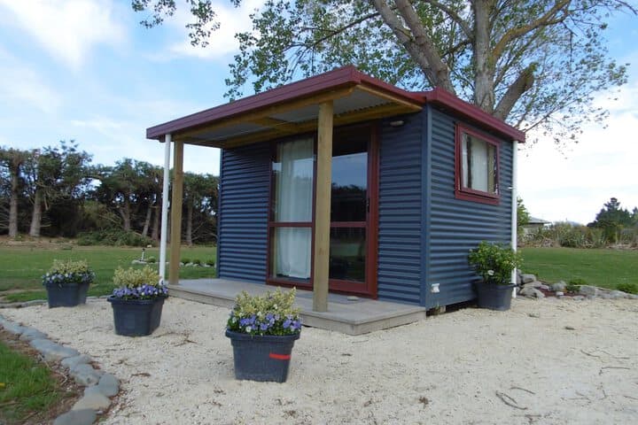 Glenavys Waitaki River Motor Camp Caravan Park photo 5