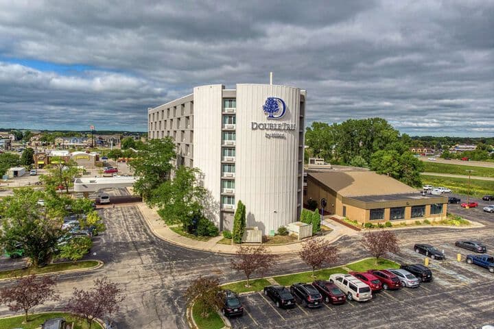 DoubleTree by Hilton Appleton photo 2