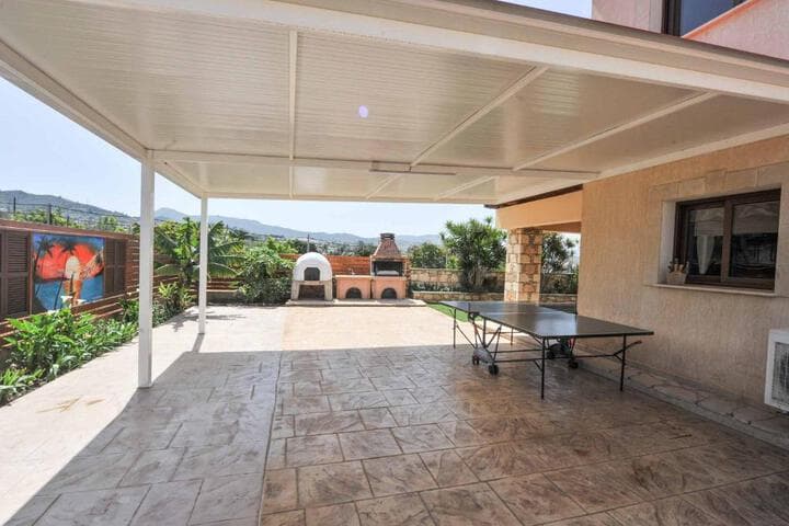 Sunset View Villa photo 2